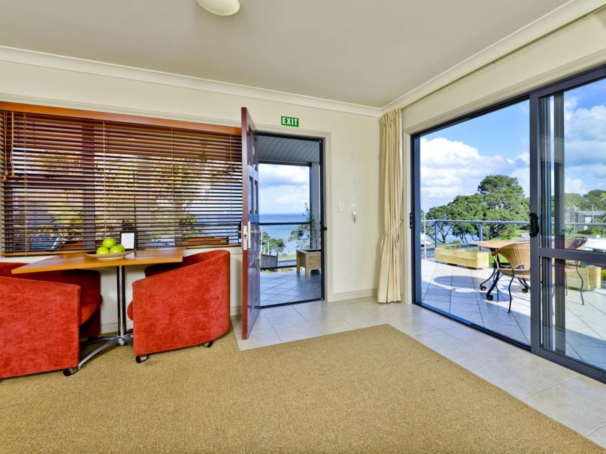 Whangaparaoa Lodge Eksteriør billede
